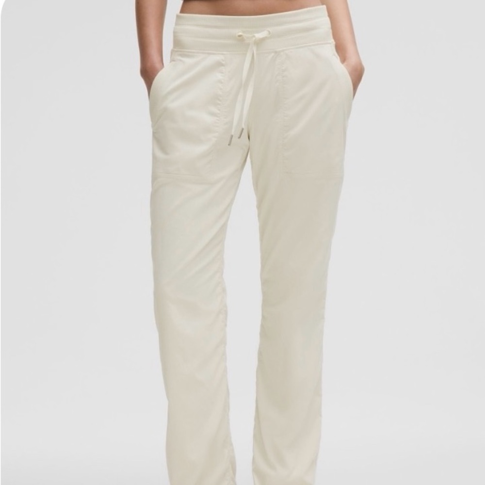 Lululemon Dance studio sweatpants size 8 Brown lightweight breathable fabric.